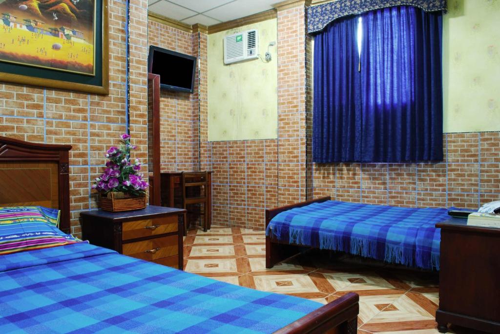 Quadruple Room, Hostal Suites Madrid in Guayaquil
