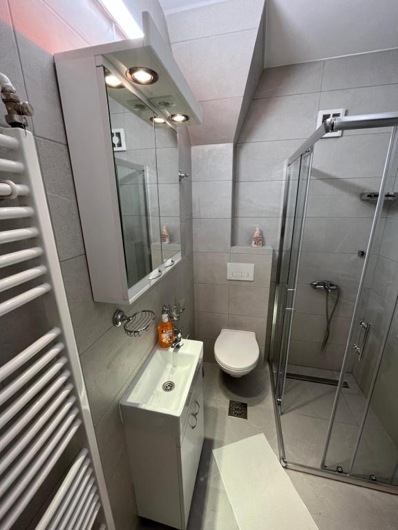 MinuteToRiver Apartment - 5