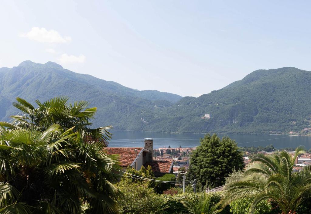 Mamma Ciccia Holiday Home - Mountains & Lake - 1