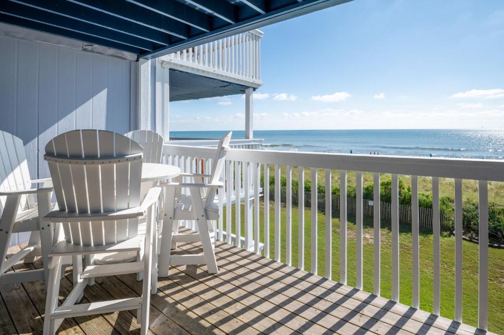 Oceanfront with Pool at Sea Colony 27B, Carolina Beach