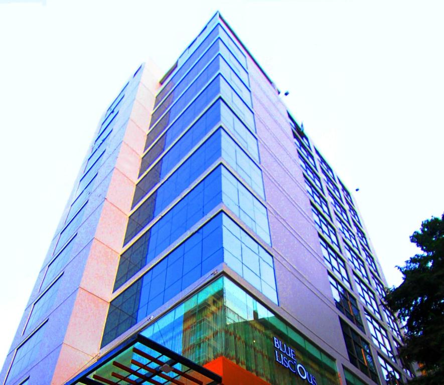 Hotel Exterior Image