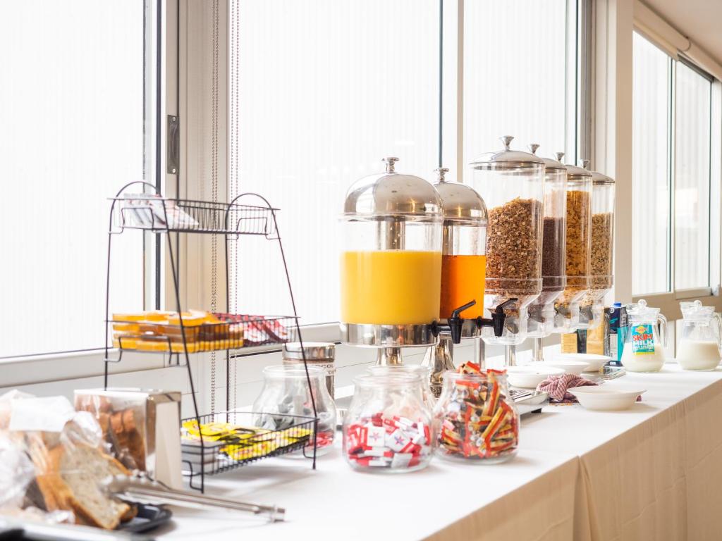 Food and beverages, YHA Cairns Central in Cairns