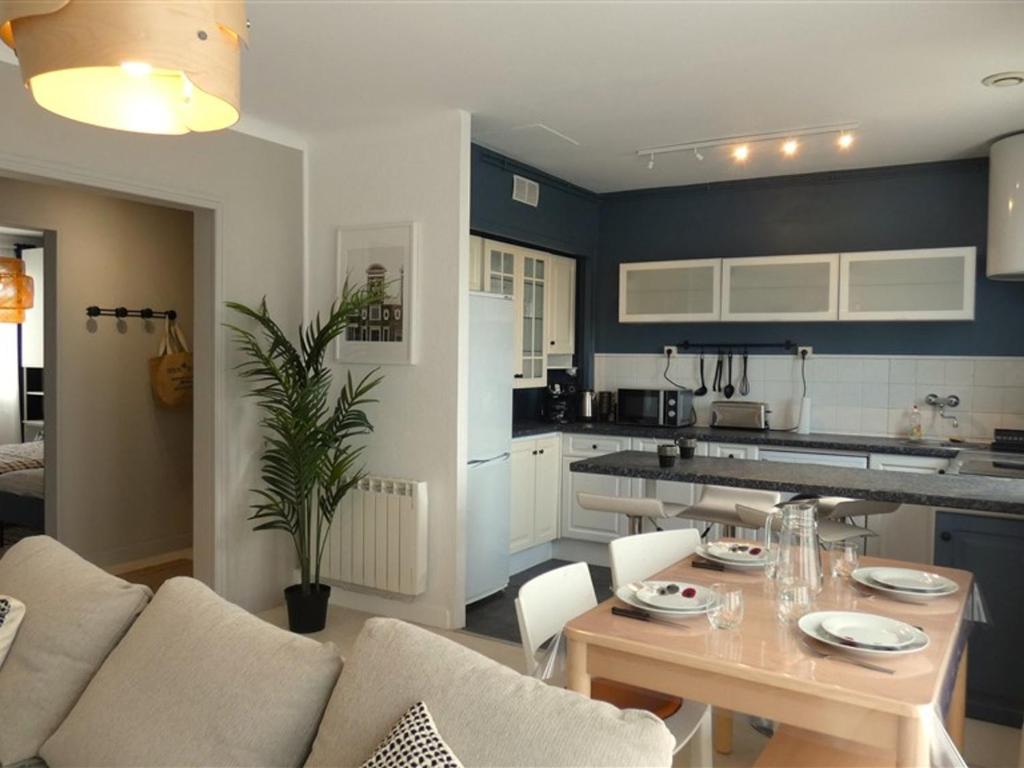 Superbe appartement moderne avec WiFi, proche plage et commerces - FR-1-323-280 - 1