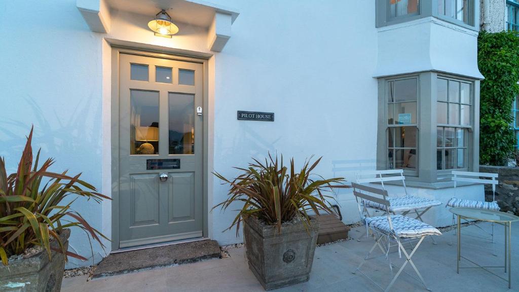 Pilot House, Beaumaris