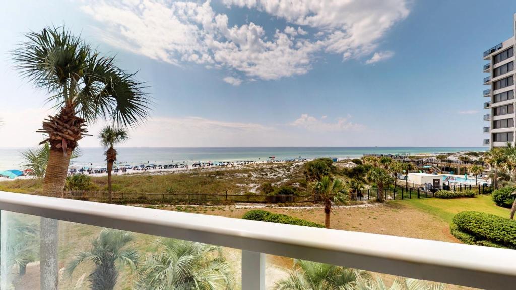 Beachside II 4226, Destin