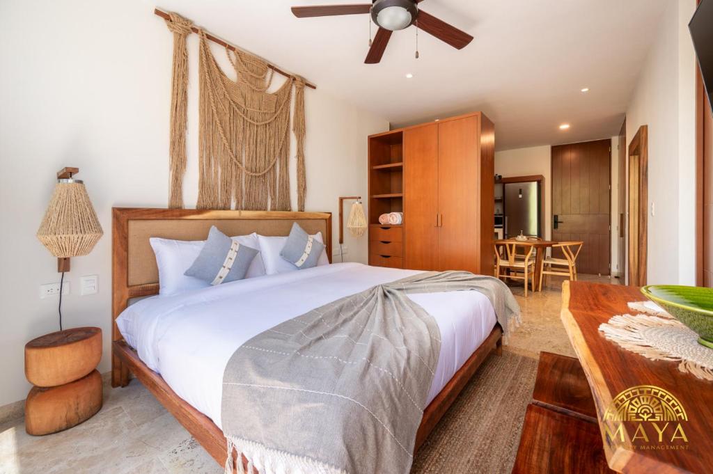 NHOA 207B Lux 1BR Condo Pool View in Aldea Zama - 4