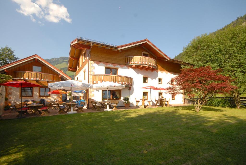 Frühstücks- & Apartmenthaus Maislau - 1