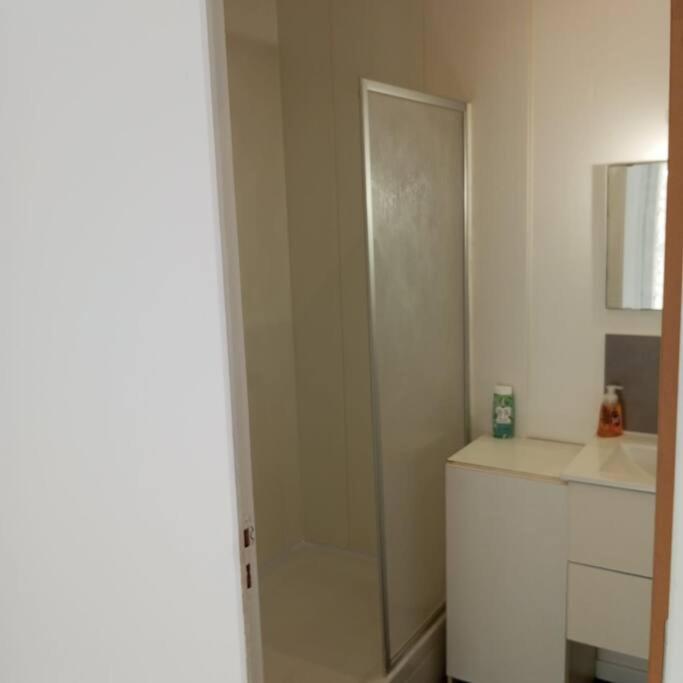 Studio de 14m2 dans une maison - 2
