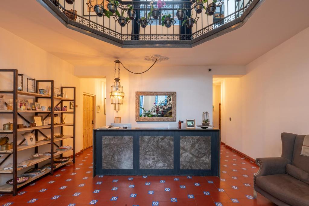 オーキッド ハウス ホテルズ ポランコ (Orchid House Hotels Polanco) フロント・ロビー