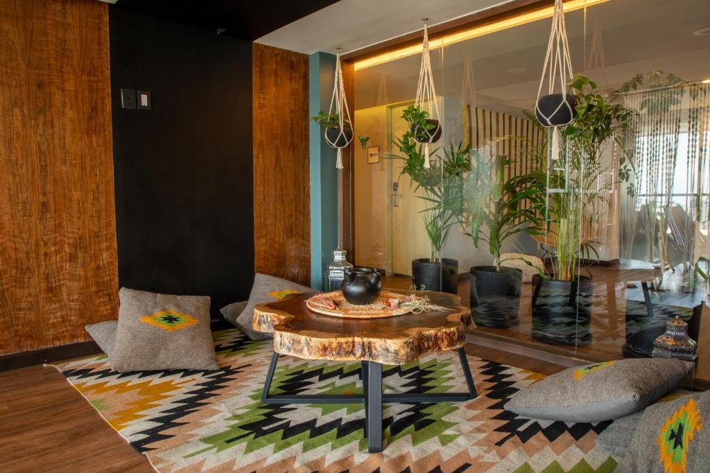 Hotel B Urban Xaman by Fontán Reforma - 2