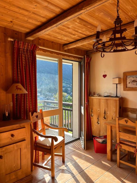Appartement cosy, esprit chalet avec jolie vue - 5