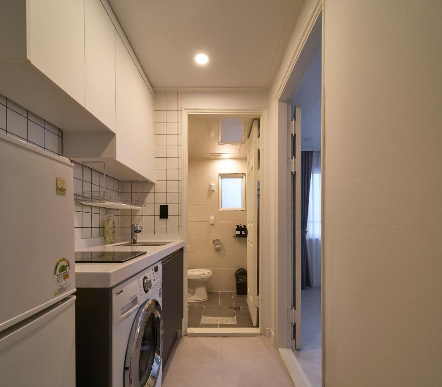 Jinsim House in Hongdea