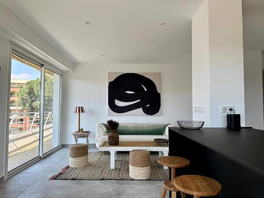 NEUF - Appartement neuf proche plages - Clim, WIFI, Antibes