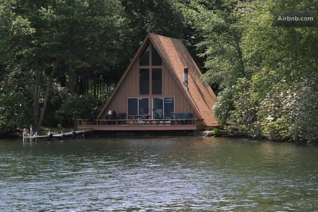 Cabin A-frame - Beautiful Cabin in Laurel Island, East Hampton