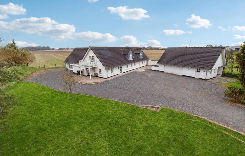 Gorgeous Apartment In Gandrup With Wifi, Gandrup