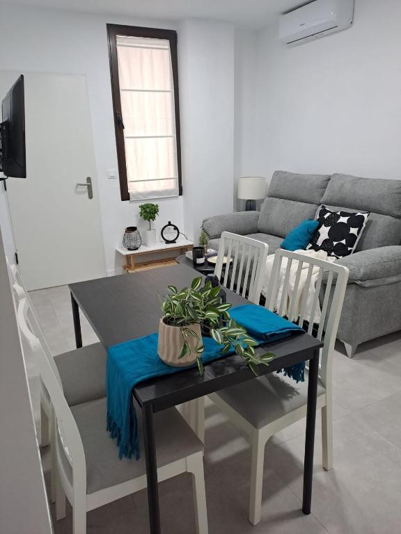 Apartamentos Jara Bajo B, Málaga