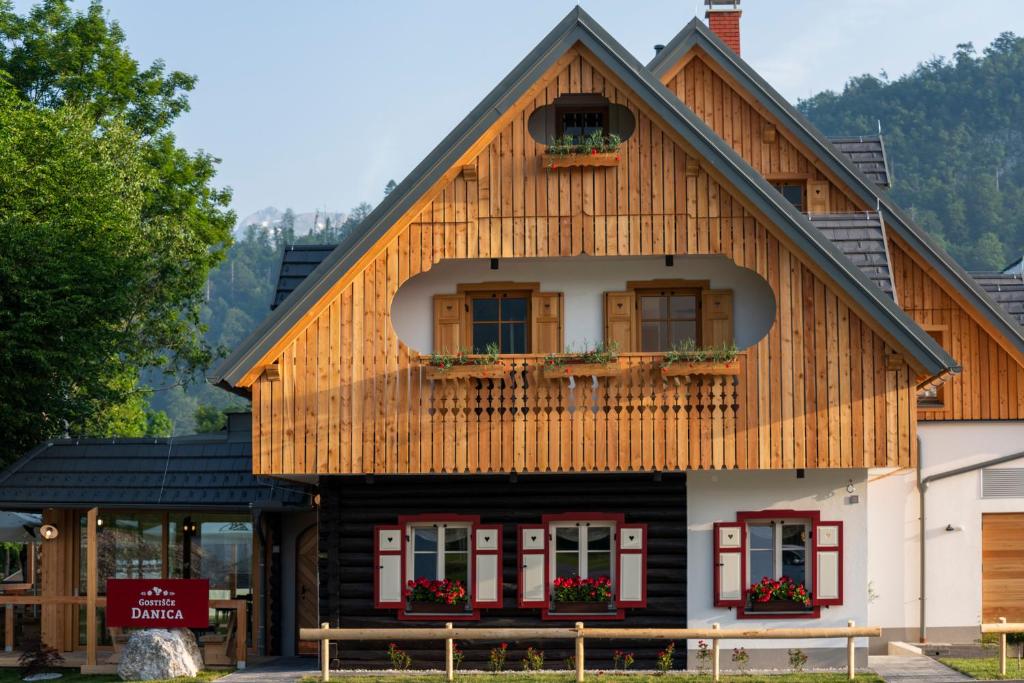 Guesthouse & Camping Danica Bohinj, Bohinj