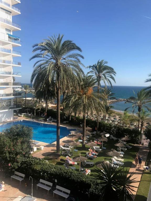 Marbella Beachfront Apartment (434C Skol) - 3