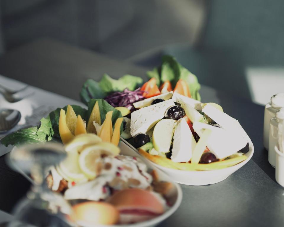 Alimentos e Bebidas