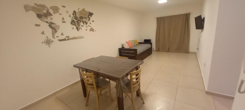 Hermoso Departamento en Tandil - 1