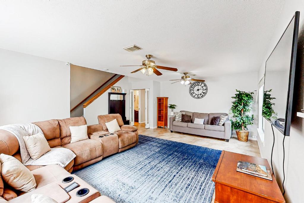 The Hawk's Nest, San Antonio