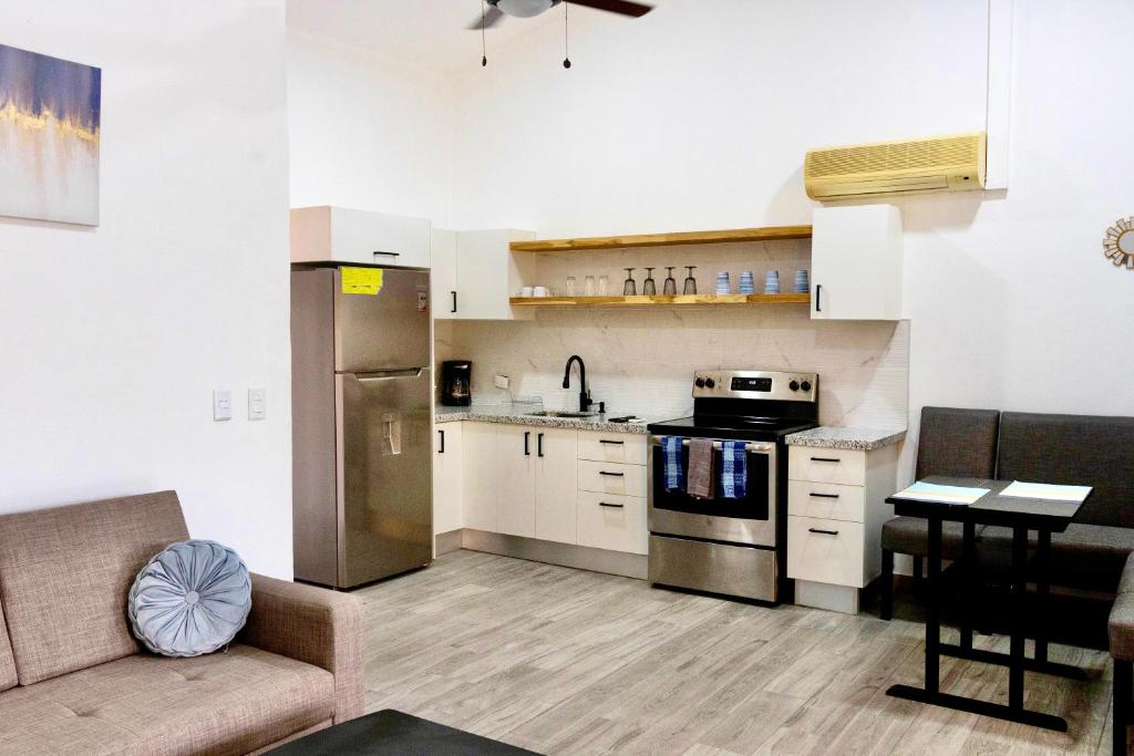 Discounted - Hermosa Paradise Mins From Beach, Playa Hermosa