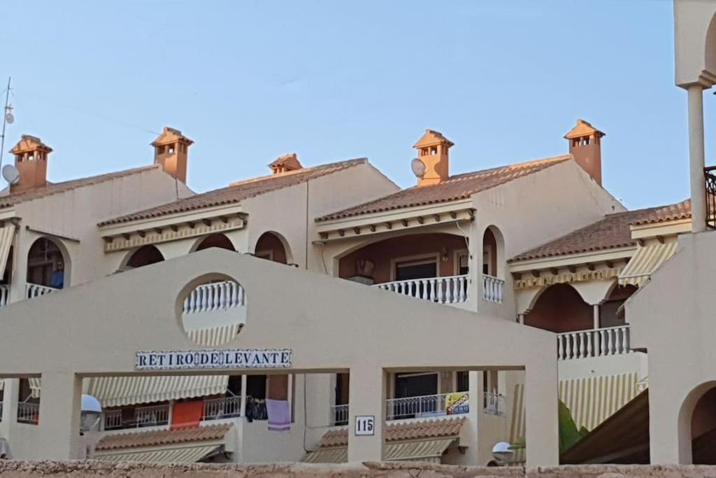 Precioso apartamento en complejo residencial con piscina y vistas al mar - 3