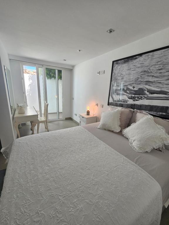 Nosotros Luxury Villa - 3