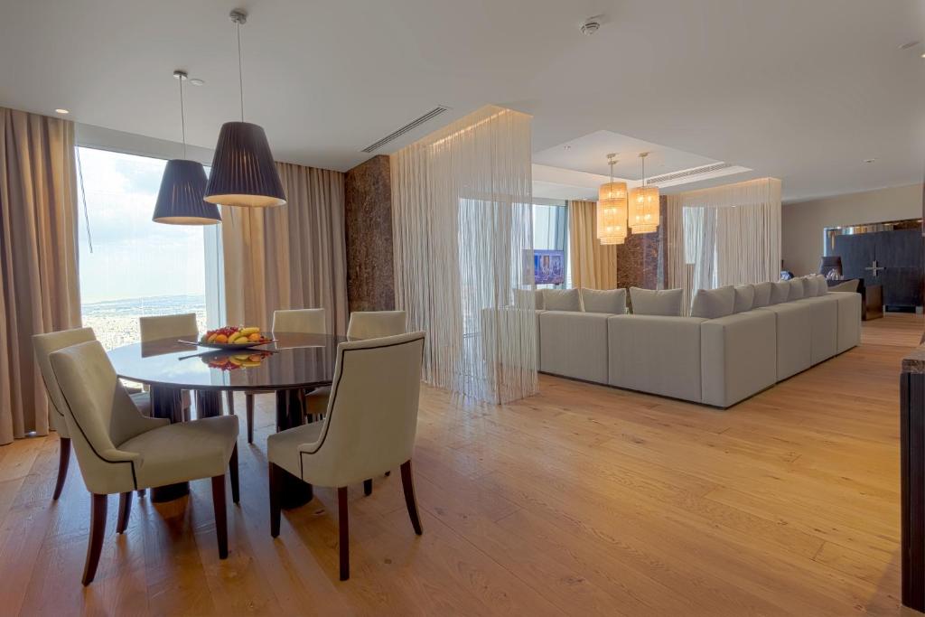 Amman Rotana Hotel  (Amman Rotana)