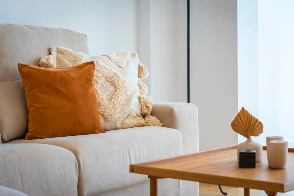 Modern bright and welcoming ocean view apartment - 4