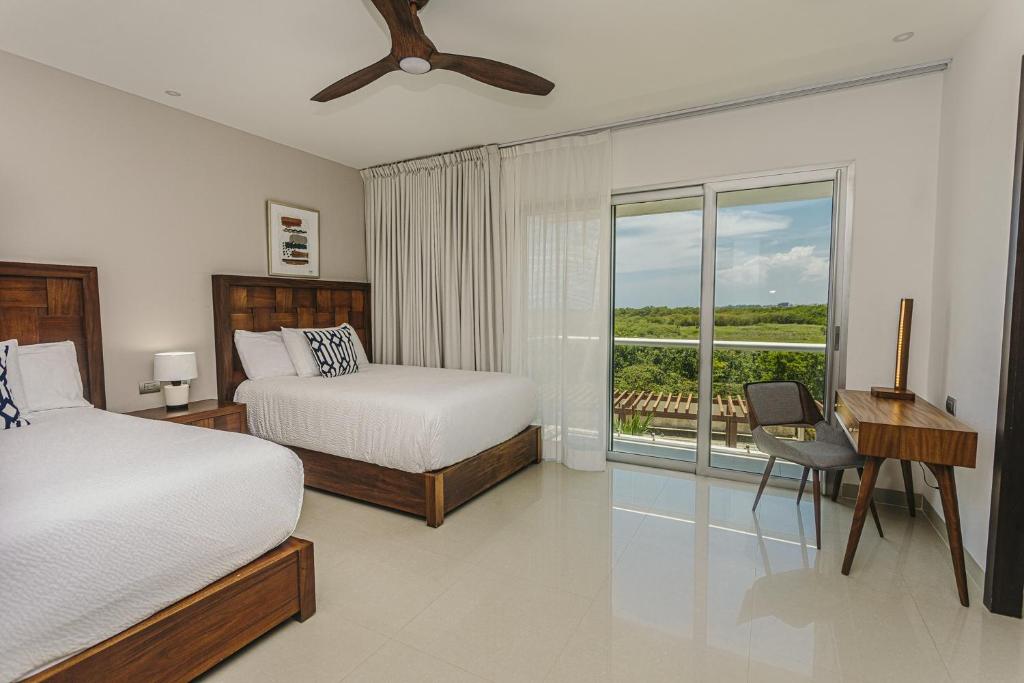 NEW !! Casa Miramar Ocean View 325 S apts - 5