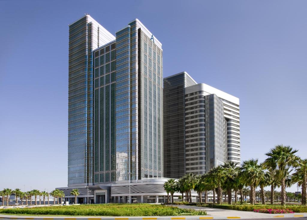 Capital Centre Arjaan by Rotana photo