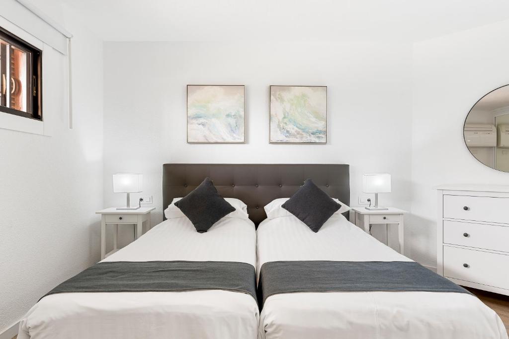 Paloma Beach Apartments - 3