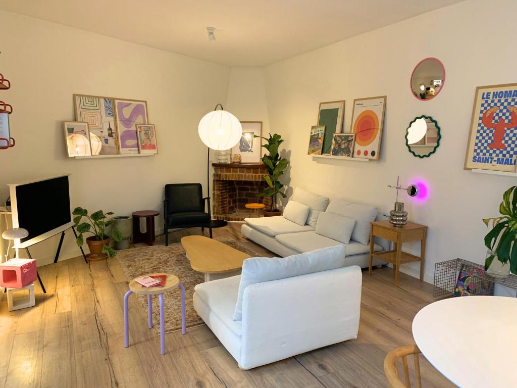 Nordic! 1 Bedroom Apartment - 2