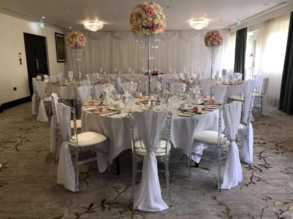 Tárgyalóterem/bálterem