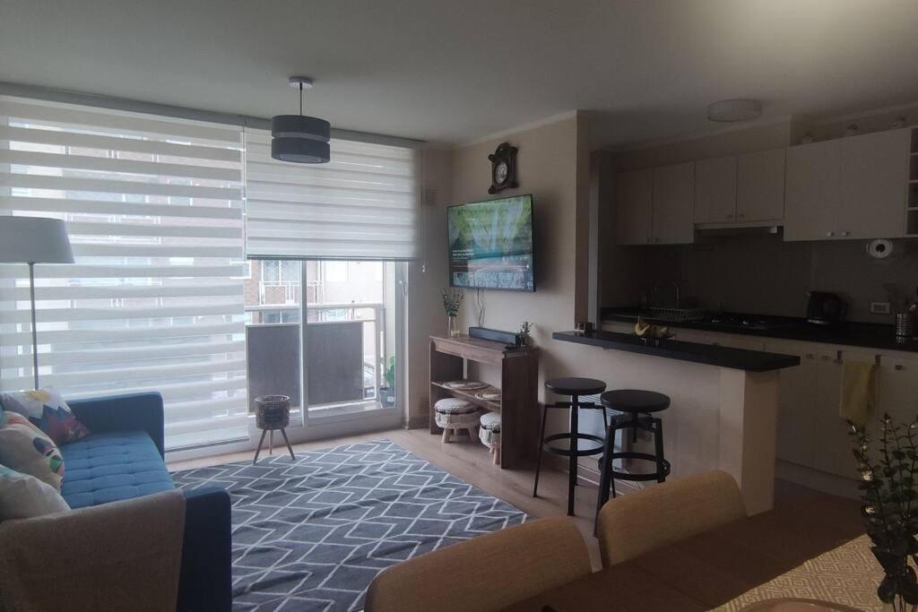 Cómodo departamento full equipado con piscina - 3