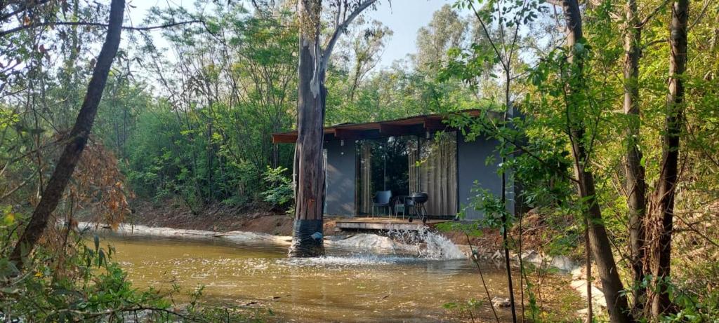 Vulture's View 9, Hartbeespoort