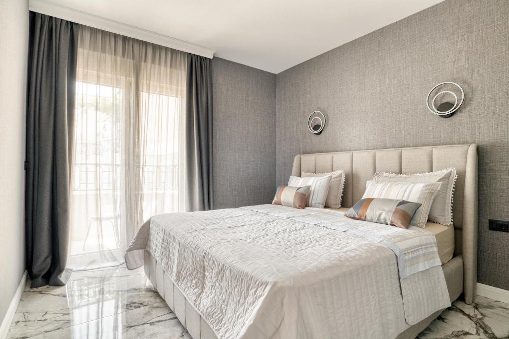 Apt "Royal Oak" 2 Bedroom with Garage Parking - 4