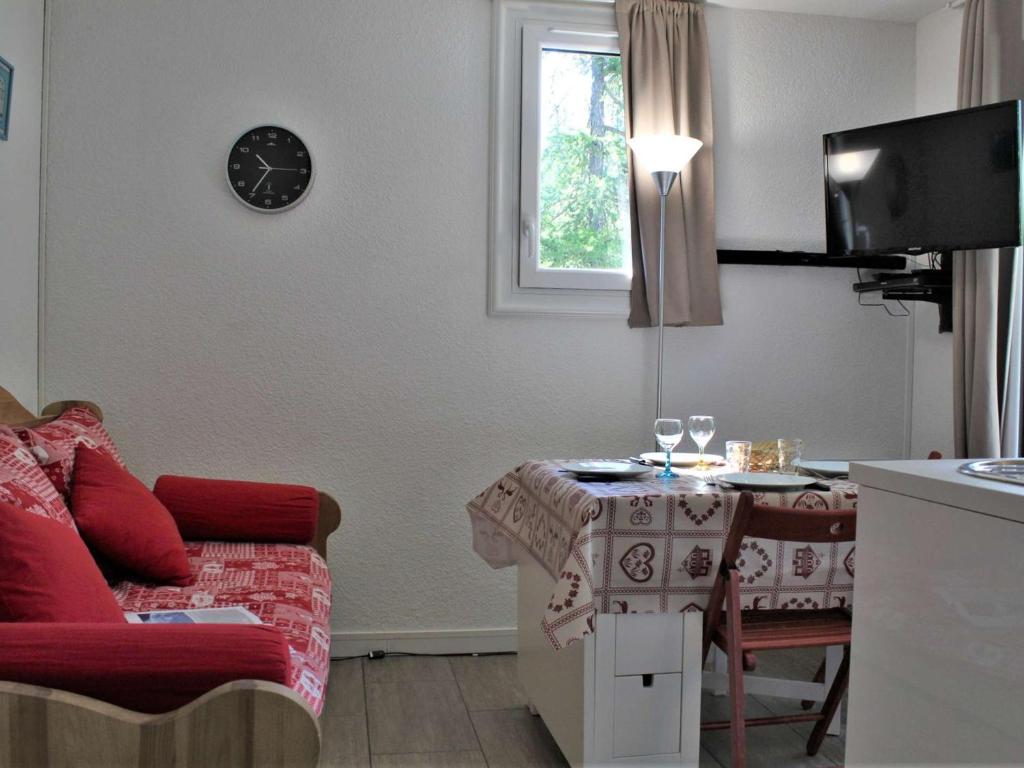 Studio 4 pers. avec balcon sud, calme, parking gratuit - Risoul 1850 - 2
