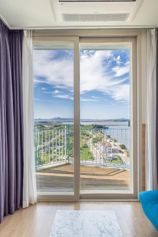 오션 솔레뷰 호텔