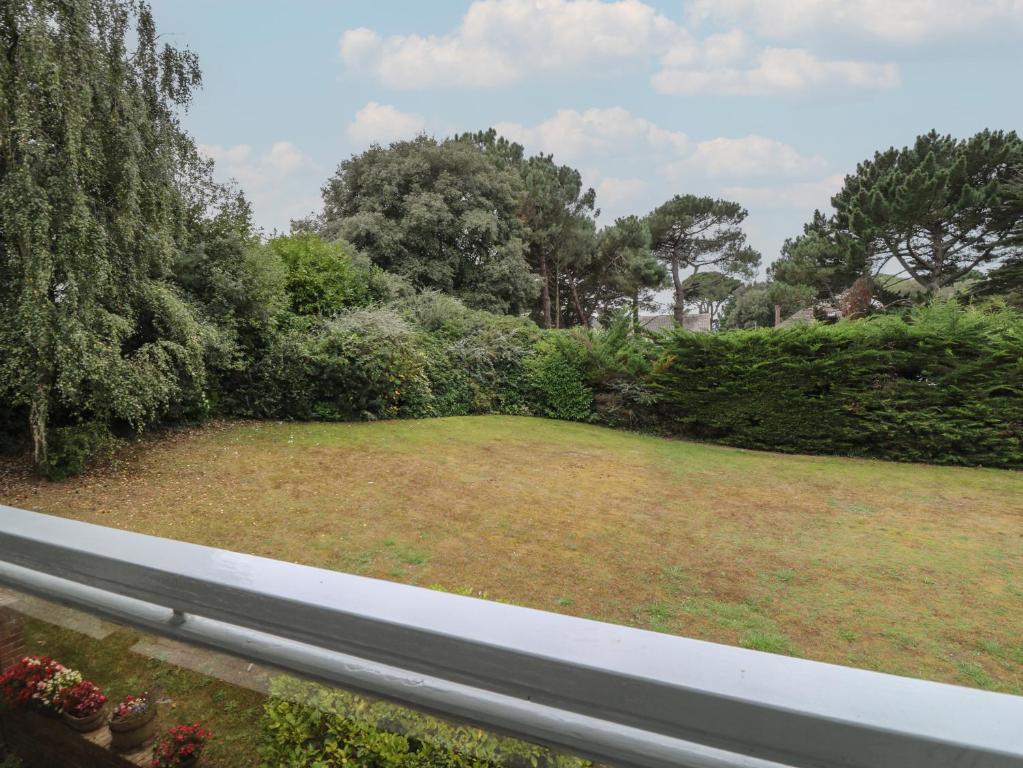 Flat 5 Fairwinds photo 7