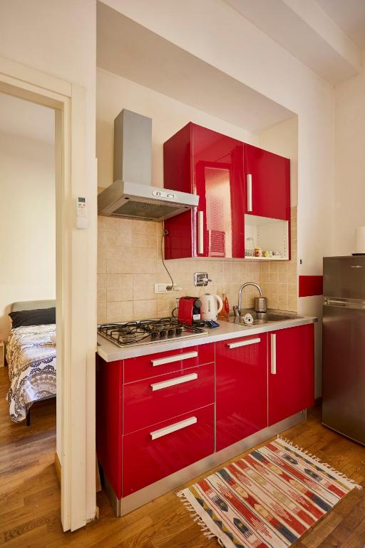 Silent and Cosy apartment free Netflix and Disney plus - 3