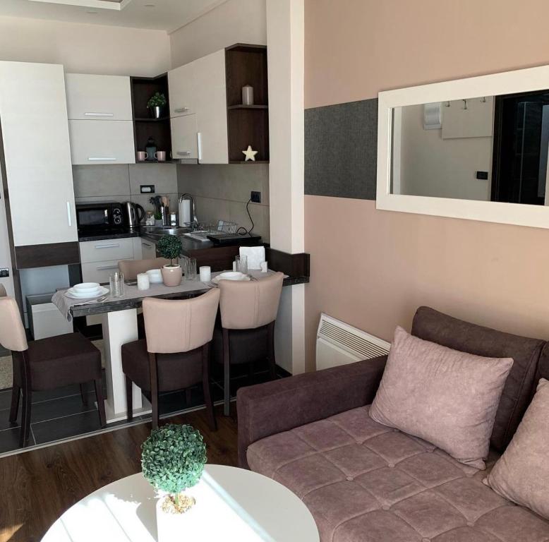 Milmari I2 Studio LUX Apartman - 5
