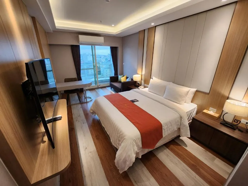 Bentley Hotel, hotel in Zhongli