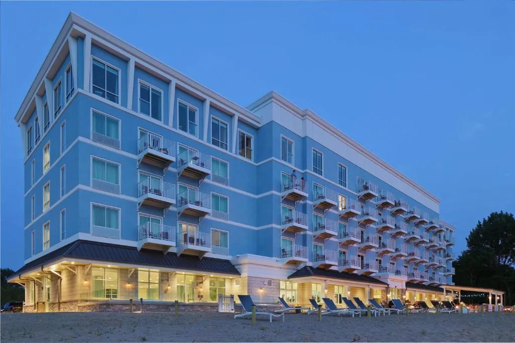 Hampton Inn & Suites Manistee, Mi，位于马尼斯蒂的酒店