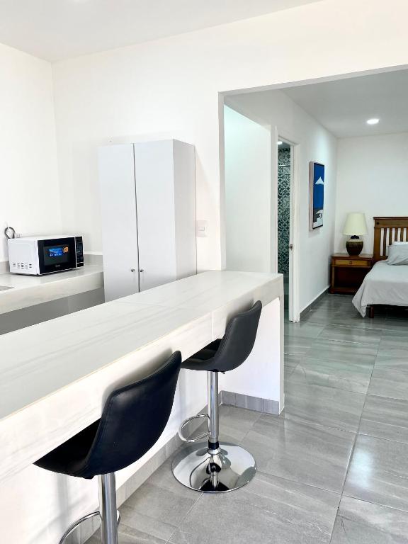 5th Av Studio Close to the Beach ADO Ferry & Mall - 2