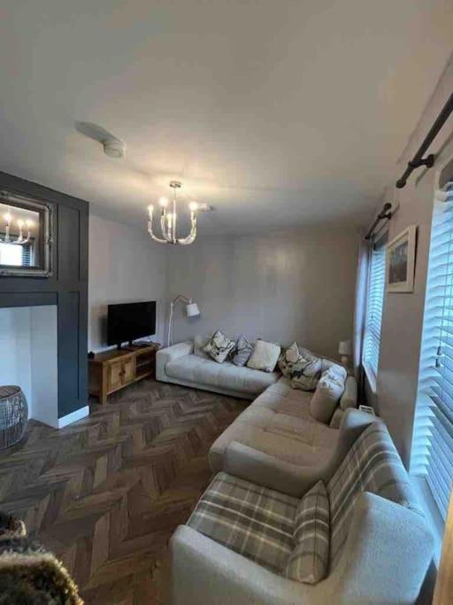 The Fairways, Portrush, 5 min walk to beach, Portrush