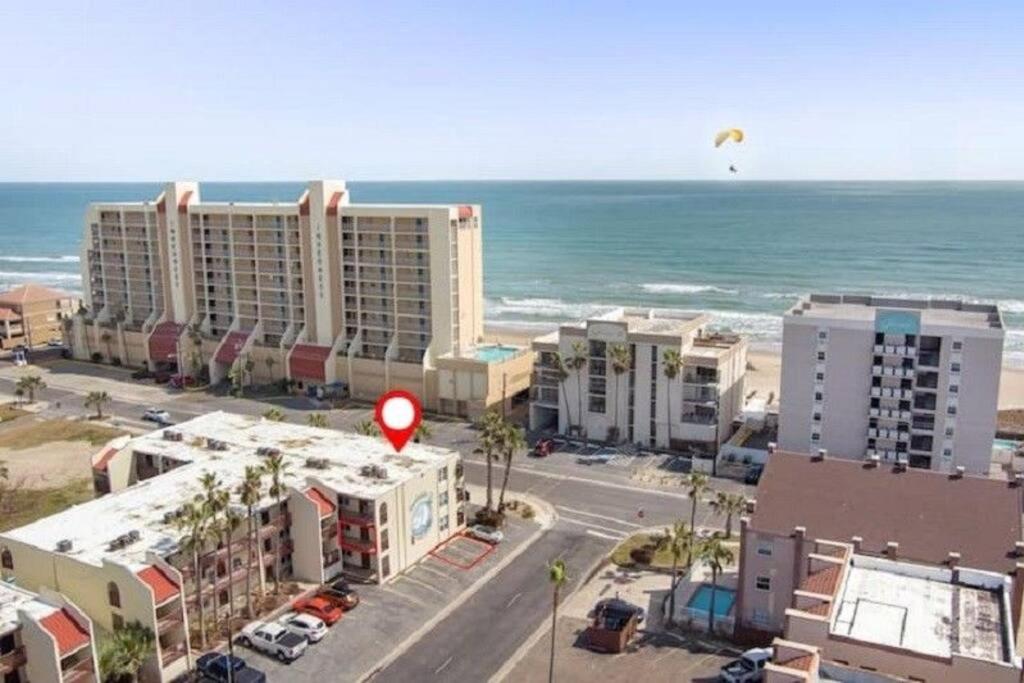 1st Floor 2 Bd 2 Ba Condo w Beach View& Pool, South Padre Island