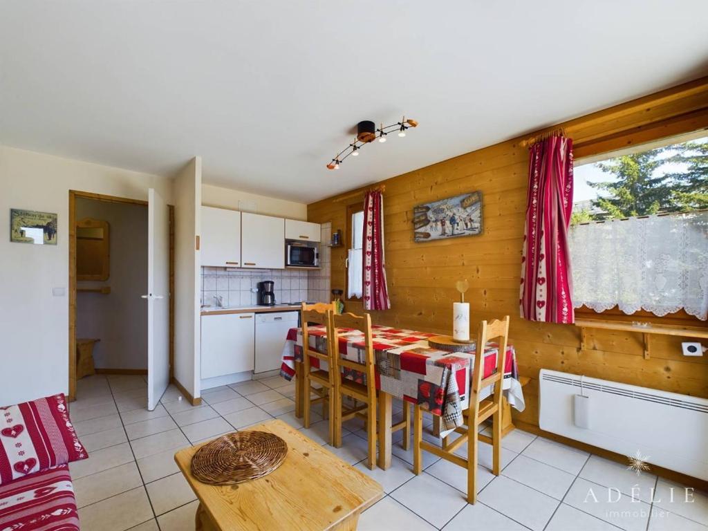 Appartement Coquet 3 Pièces, Plein Centre de La Rosière, Proche Pistes et Commerces - FR-1-398-657 - 3