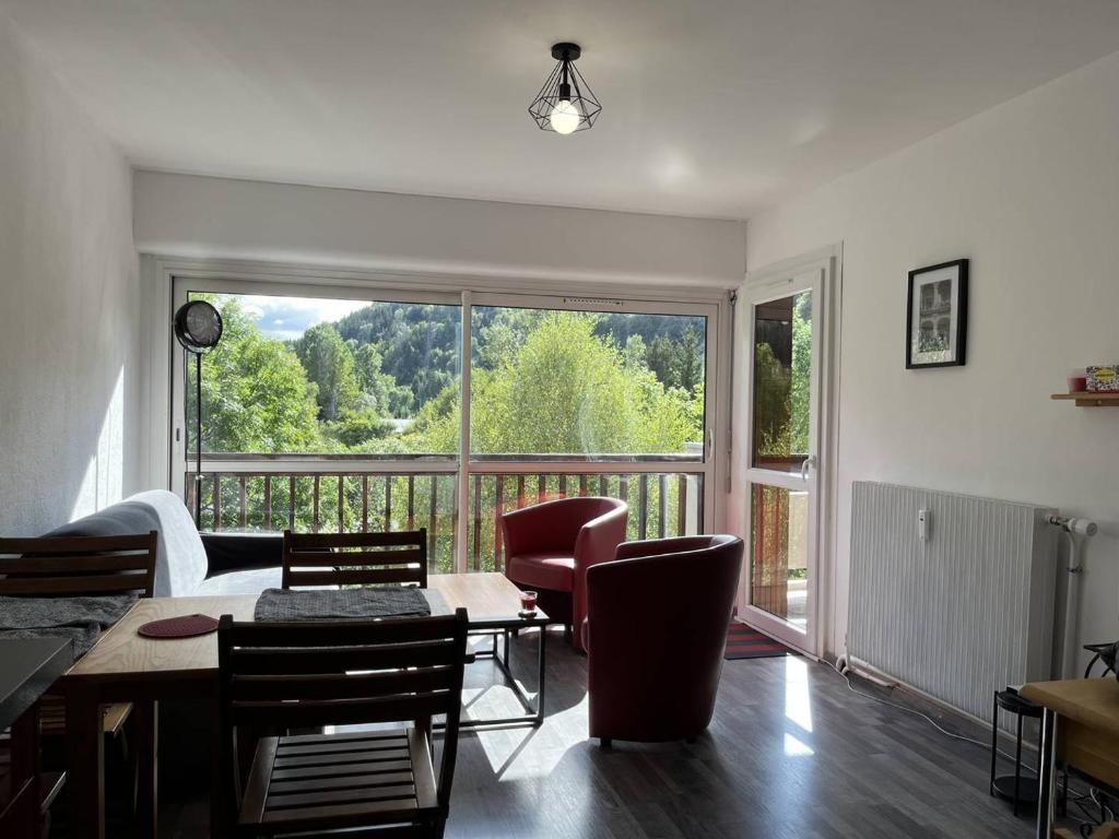 Appartement fonctionnel à Villard-de-Lans, balcon, parking gratuit - FR-1-548-40 - 4